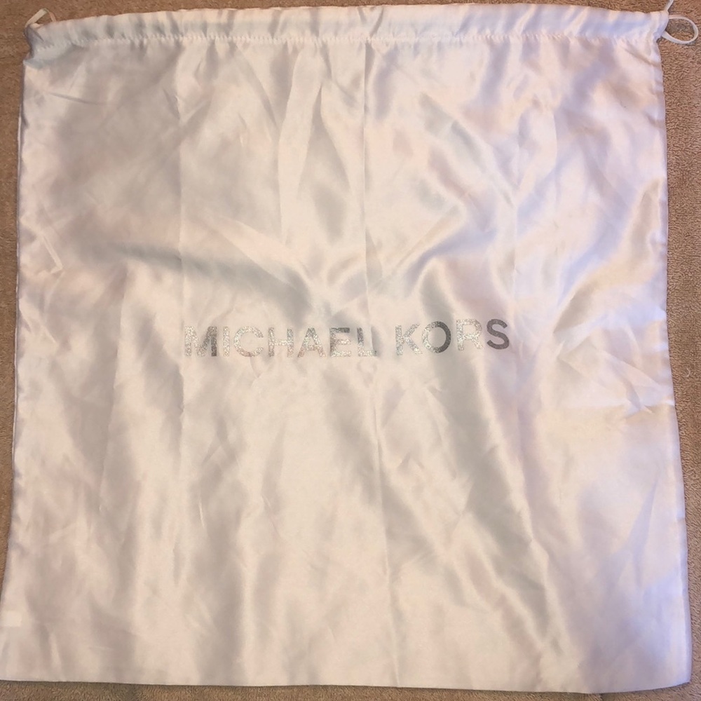 Michael Kors Dust Bag 19x19
